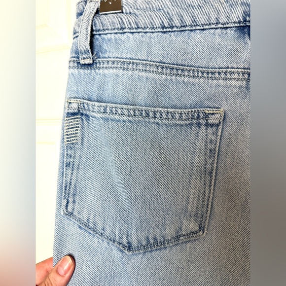 PAIGE Denim Noella Straight Raw Hem Jeans Doretta Destructed Wash Distressed - Picture 7 of 16